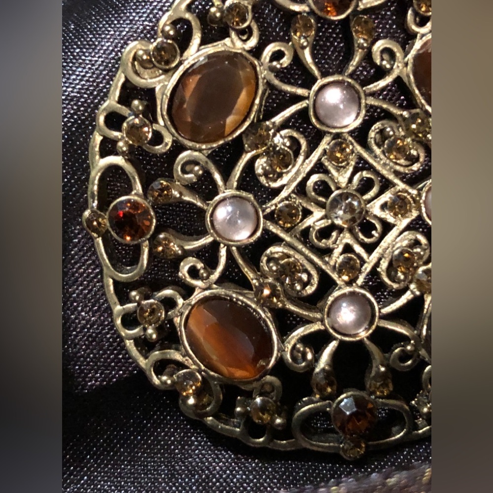 ESTATE SALE Gorgeous, 70 stone Unique Pendant🧡🤎 - Picture 5 of 6
